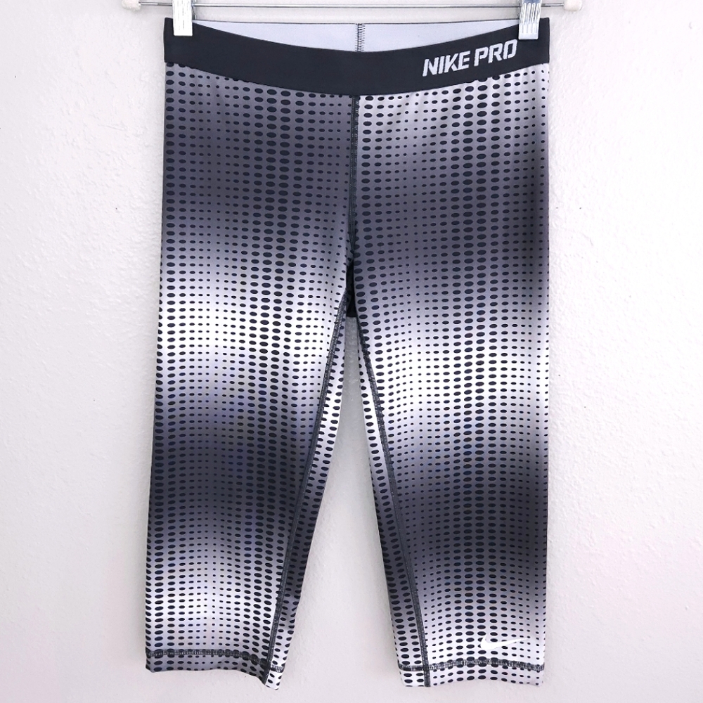 NIKE PRO Leggings 17" Cropped Training Tight MEDIUM